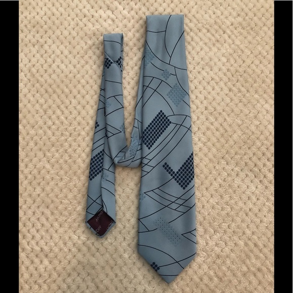 Vintage Givenchy Tie - Picture 4 of 10